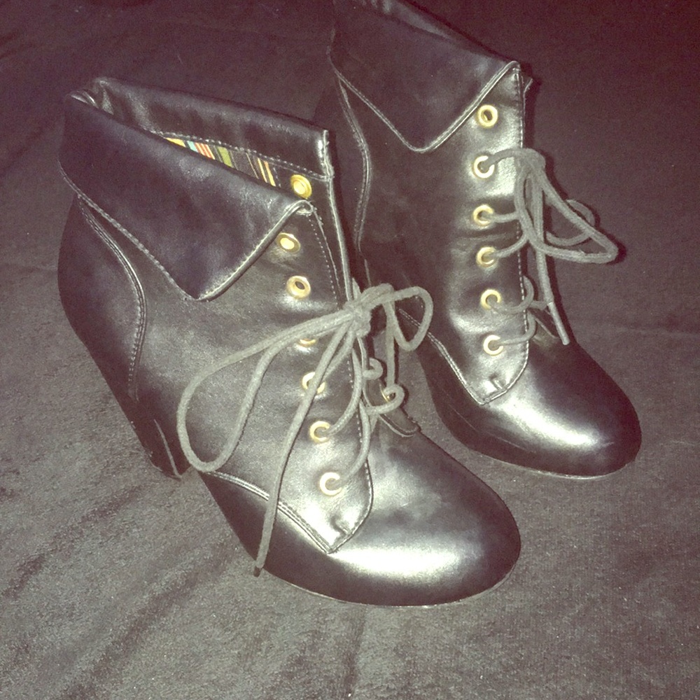 Bamboo boot heels